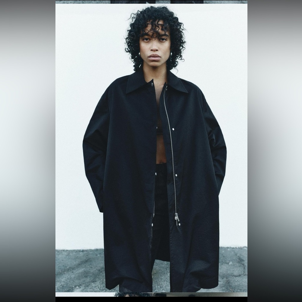 Brand New Fall 2024 water Repellent Trench Coat ( size xs)